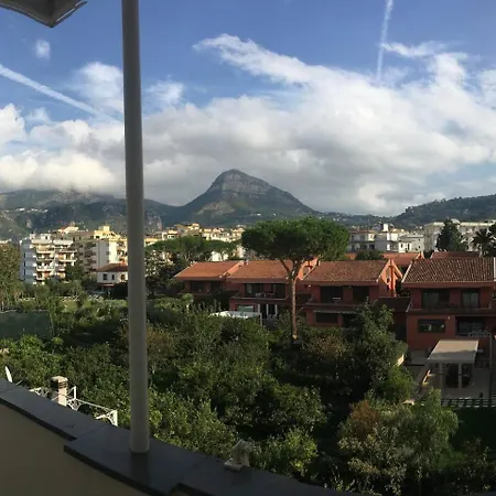 Villa Falconieri Sorrento Suite Sant'Agnello Buitenkant foto