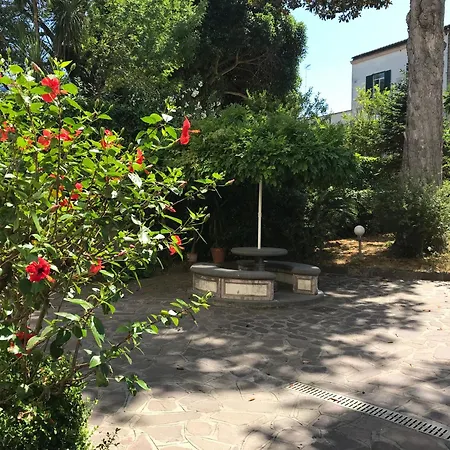 Villa Falconieri Sorrento Suite Sant'Agnello Buitenkant foto